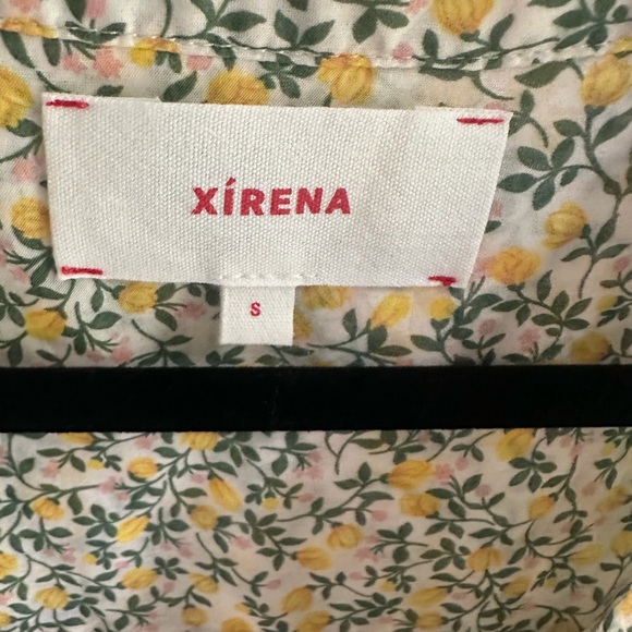 Xirena Bex Floral Ruffle Sleeve Top - Picture 3 of 6
